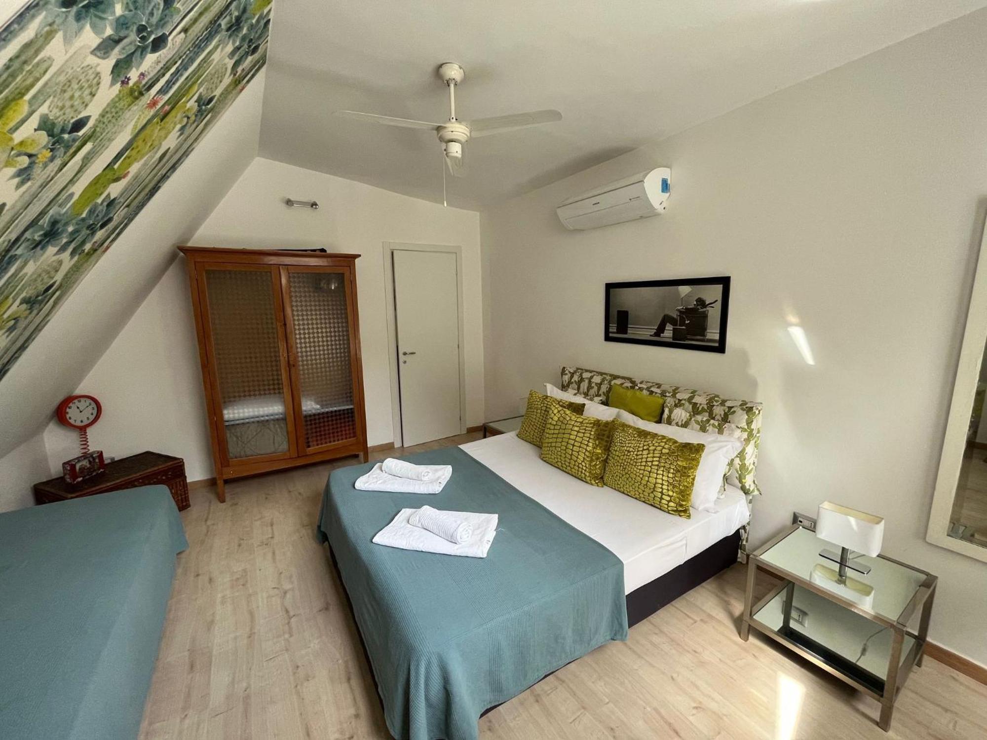Historic Naples Relais Le Terrazzeアパートメント エクステリア 写真